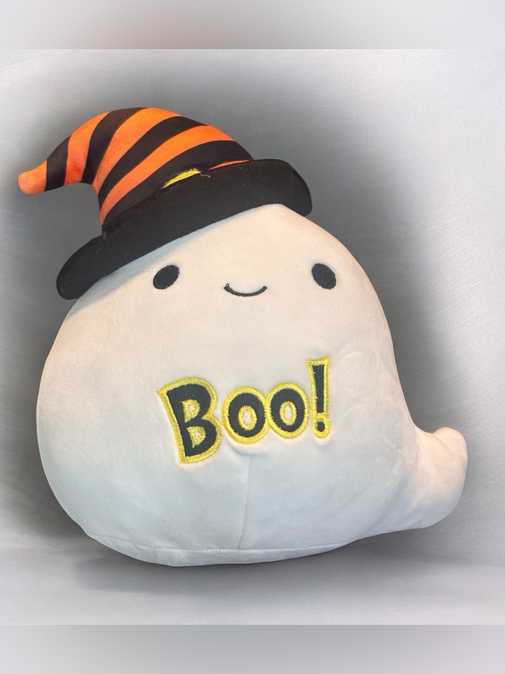 Squishmallow Grace the Ghost 12 Inch Halloween Witch Hat Boo Plush No Tag Used
